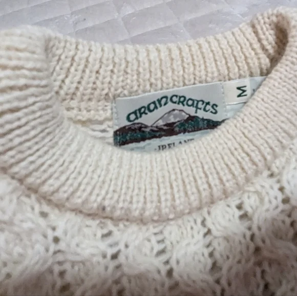 Traditional Irish AranCrafts Ireland Fisherman Cream Wool Sweater Medium-3